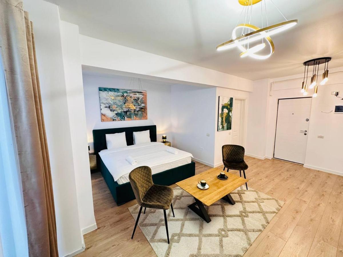 Happy Studio By Rh Living Bukares Bagian luar foto