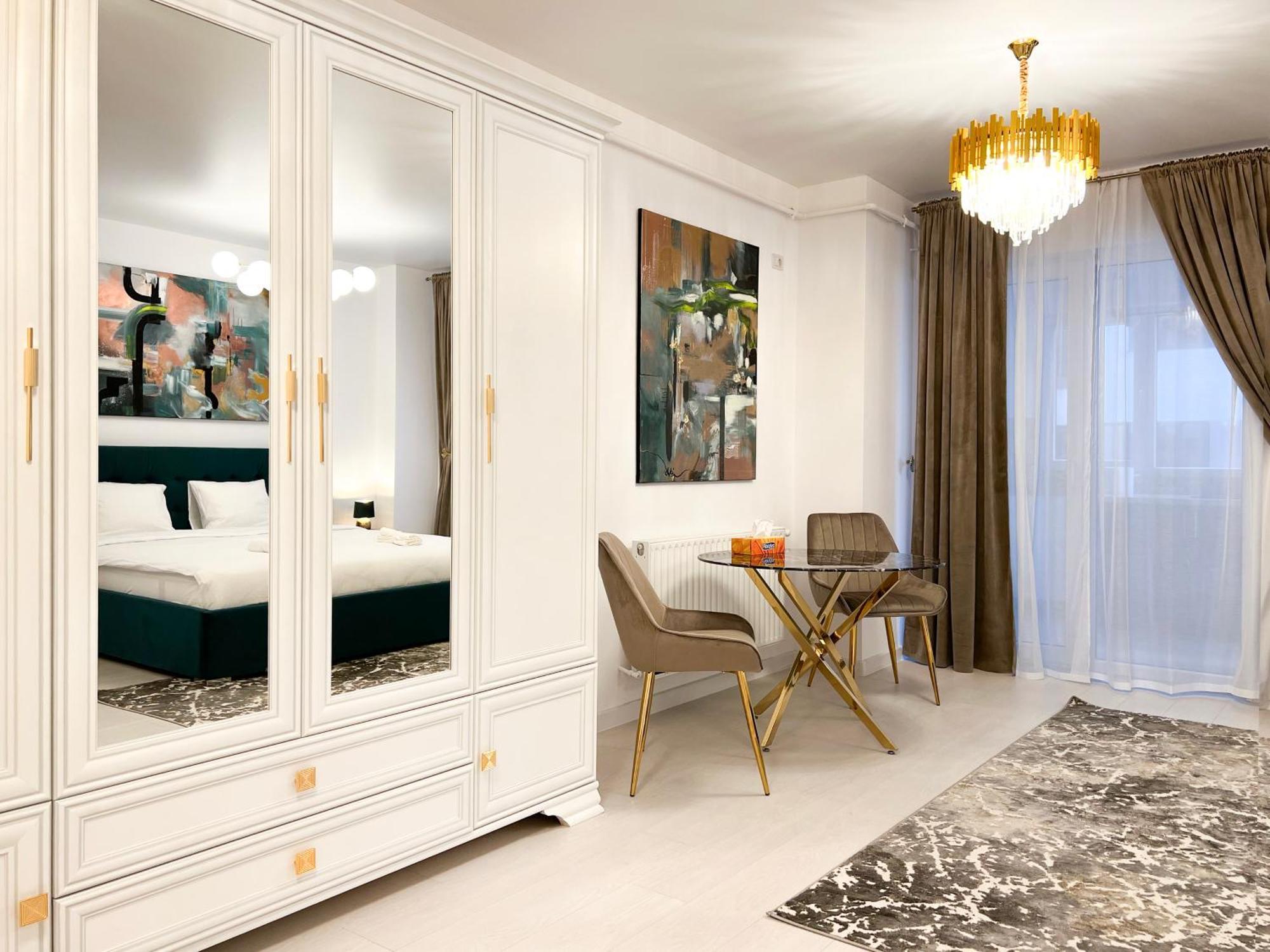 Happy Studio By Rh Living Bukares Bagian luar foto